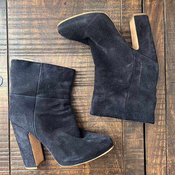 Rupert Sanderson Suede Slouchy Booties - Picture 3 of 10